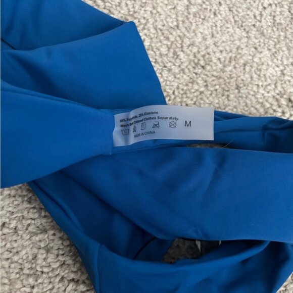 SHEIN Swim V Wired Blue Bikini Set - Picture 2 of 5